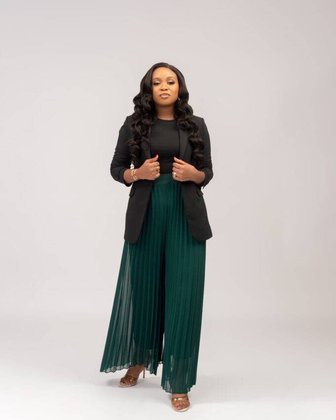 Green pleated pants